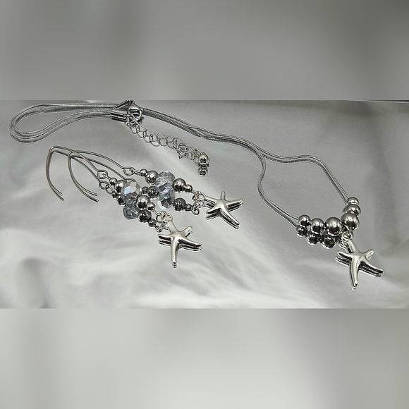 Silver Starfish Jewelry Set - Picture 12 of 12